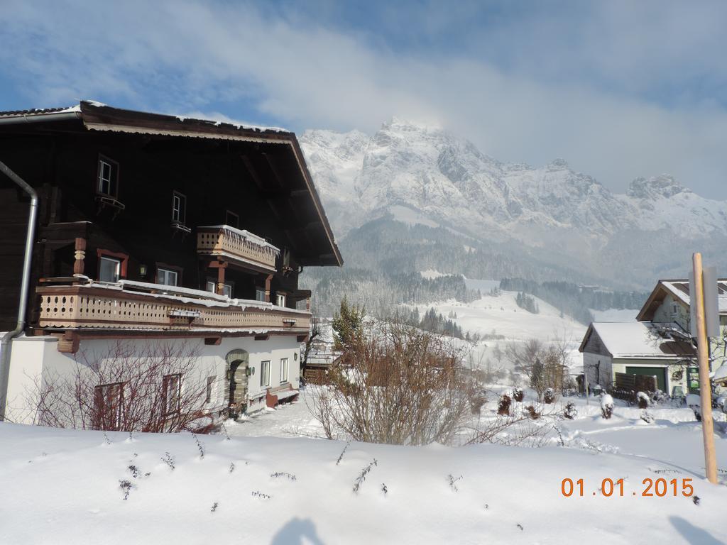 Pfindlhof Bed and Breakfast Leogang Exteriör bild