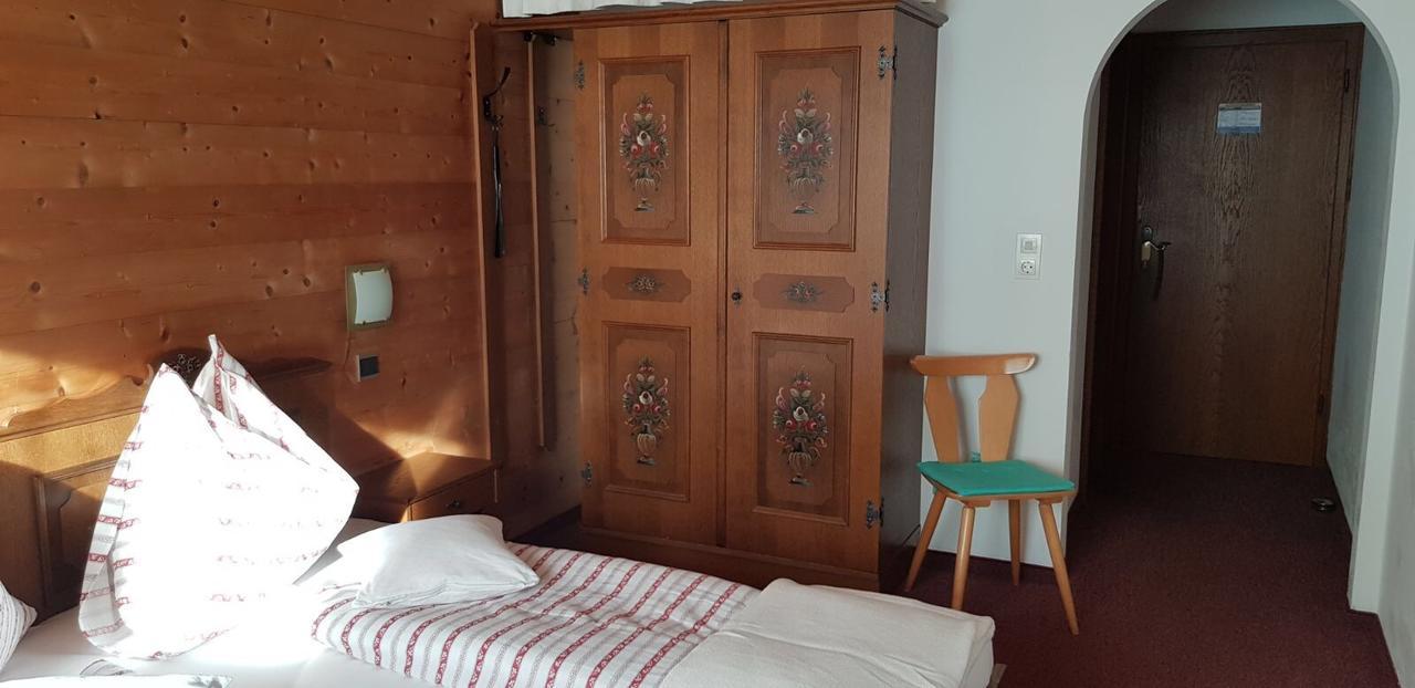Pfindlhof Bed and Breakfast Leogang Exteriör bild