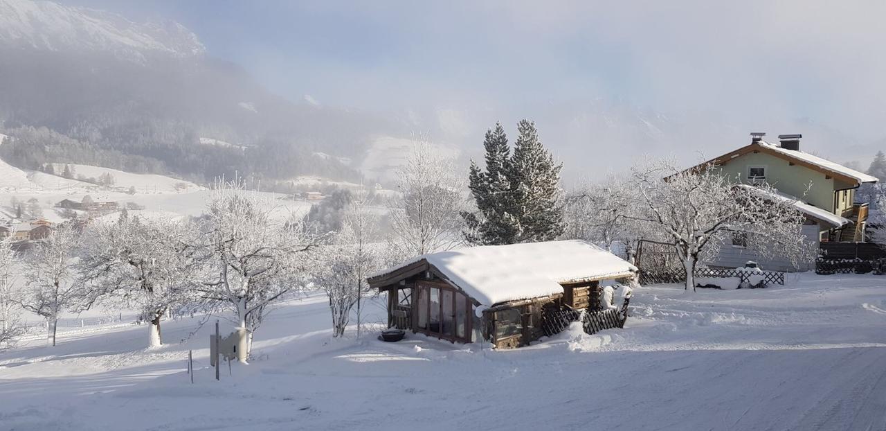 Pfindlhof Bed and Breakfast Leogang Exteriör bild